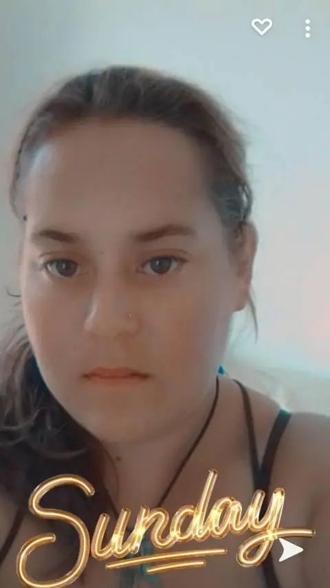 Nina563